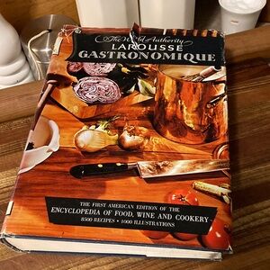 Vintage 1961 “Larousse Gastronomique”. Book Club Edition.